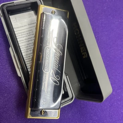 Peine de aluminio anodizado dorado armónica personalizada afinado país Hohner Special 20 Bb Foto 1 de 4