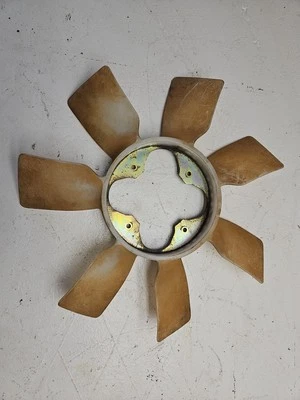 Toyota Tacoma 1995-2023 2,4 2,7 L hoja de ventilador OEM 3524 Foto 1 de 4