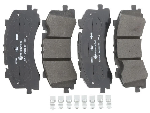 Front Brake Pad Set For 2020-2022 Audi S8 2021 NN678HJ Brake Pad Set -- Ceramic - Imagem 1 de 1