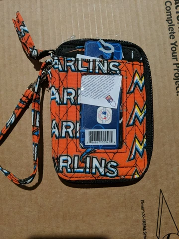 Miami Marlins MLB FOCO Quilted Wallet Wristlet w Strap  Coin Purse Keychain ID Cover