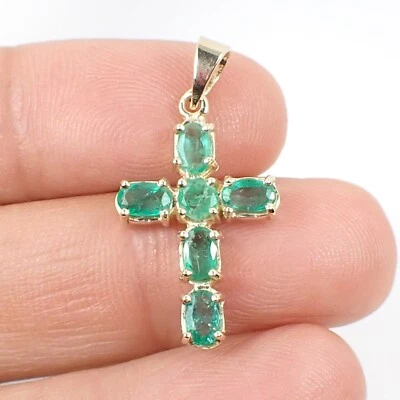 1.64cts Natural Green Emerald Gemstone Cross Pendant Genuine 9k 9ct Yellow Gold - Image 1 of 4