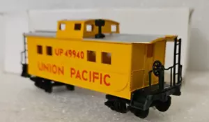HO Caboose wagon . Union Pacific Caboose New in Box - Picture 1 of 5