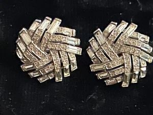 Vintage Crown Trifari Clear Rhinestone Diamante Clip Earrings Signed - Picture 1 of 8