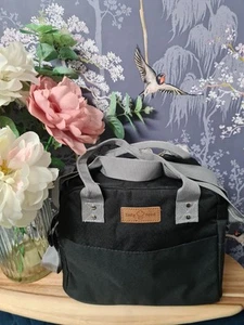Black Lunch Bag Insulated Cooler Bag With Adjustable Strap 2 X Free Freeze Block - Picture 1 of 3