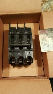 HEINEMANN CF3-Z29-2 INTERRUTTORE 3 POLI 480V HH 83XB 400 NUOVO $35 - Foto 1 di 2