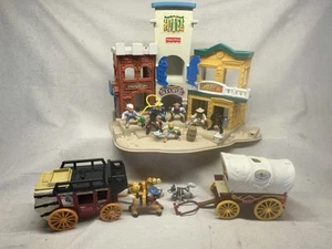 VINTAGE FISHER PRICE GREAT ADVENTURES WILD WESTERN TOWN/STAGECOACH/COWBOYS - Picture 1 of 15