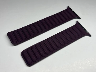 Apple Watch 41mm FineWoven Prototype Magnetic Link SM Mulberry - Image 1 of 4