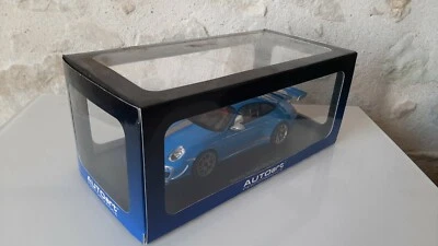Porsche 911 GT3 RS 4.0 1/18 - Photo 1/4