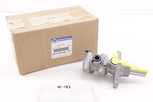 New OEM Brake Master Cylinder Mitsubishi Dodge Caliber 2007-2010 05175701AA - Picture 1 of 3
