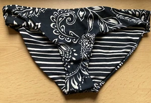 Parte inferior de bikini Seafolly talla 8 10 12 folclore reversible hipster breve azul marino - Imagen 1 de 4