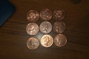 NINE UK (British) Elizabeth II Coin - Two Pence 2p -AU/BU - Picture 1 of 7