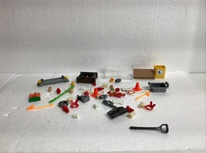 Playmobil Konvolut zufällige Teile ~ Zubehör - Bild 1 von 2