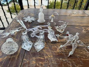 Vintage Klarglas Acryl Ornament Lot - Engel, Schwäne, Glocken, Schneeflocke 9 - Bild 1 von 23