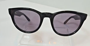 Vintage Ellen Tracy Sunglasses Round Lenses Cats Eye Frame Black Made in Italy - Picture 1 of 4