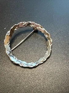 Sterling Silver Single Circle Brooch Pin 925 - Picture 1 of 5