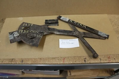 1934 - 1935 Chevrolet Right Rear Window Regulator - Image 1 of 2