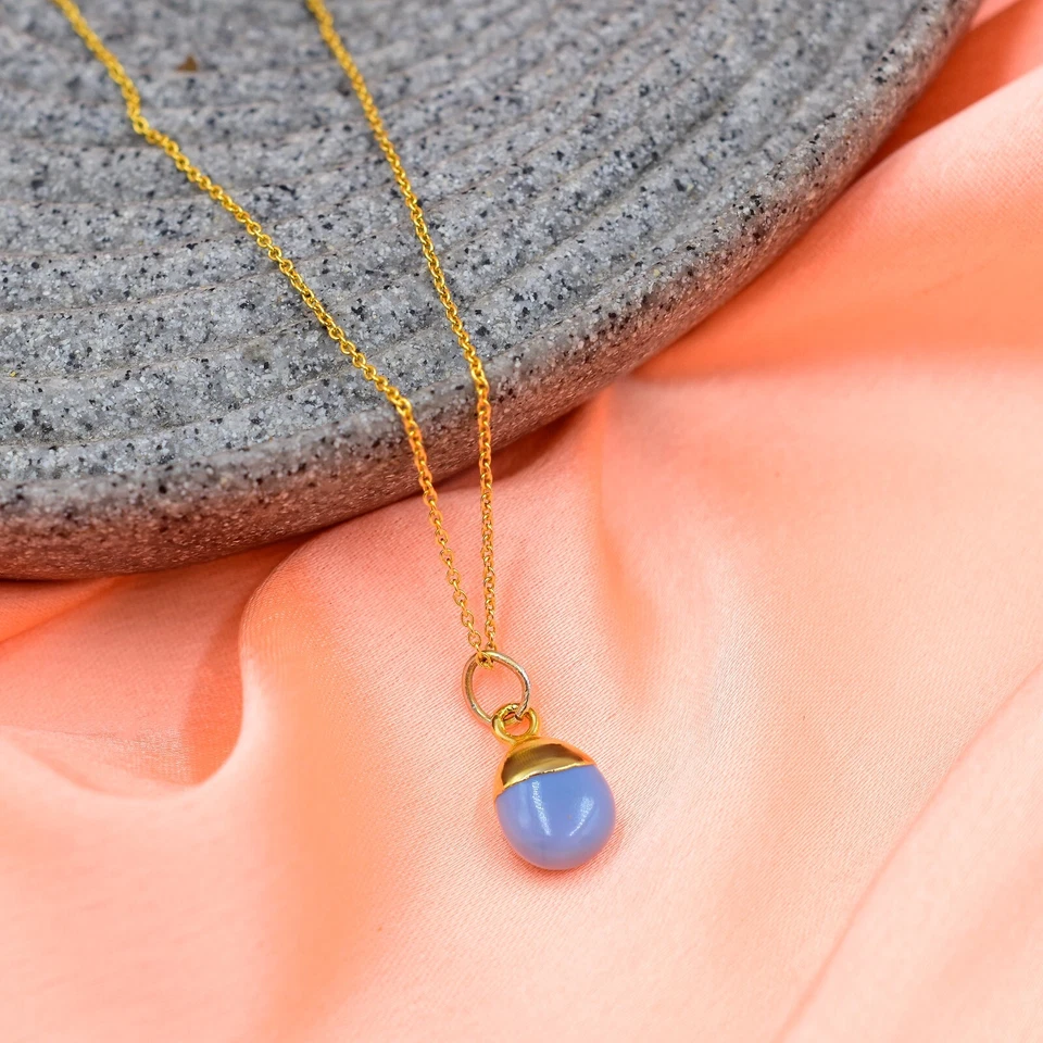Collar de cadena enchapado en oro de 18k colgante con dije de gota minimalista de ópalo azul natural Foto 1 de 1