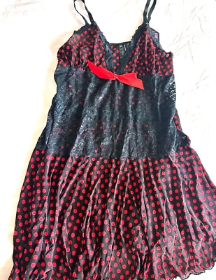 2件装花边装饰圆点网眼化学带花卉花边中心面板和丁字裤 — 第 1/4 张图片