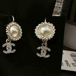 CHANEL CC Crystal & Pearl Drop Earrings - Picture 1 of 7