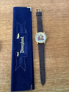 Disneyland CAST Member MICKEY'S TOONTOWN WATCH 1988 Construction Crew New Rare - Picture 1 of 10
