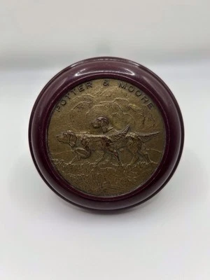 Potter And Moore Bakelite? Or Hard Plastic Soap Dish, Hunting Dogs On Lid. - image 1 of 4