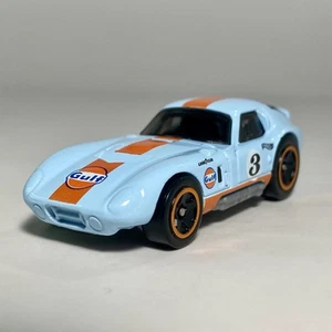 Shelby Cobra Daytona Coupe Blue 1:64 Diecast Diorama Model Car GULF Livery #122 - Picture 1 of 12