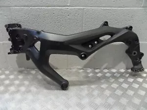 Genuine Yamaha MT09 Tracer XSR 900 Main frame left side half 2014 to 2020 - Picture 1 of 12