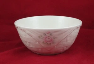 Pfaltzgraff Tea Rose Vintage Basket Weave Bread Serving Bowl EXCELLENT - Picture 1 of 5