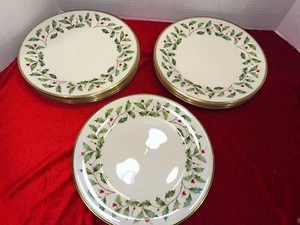 Lenox Holiday Christmas China--Dinner Plate, Gold Rim LAST ONE USA MADE - Picture 1 of 6
