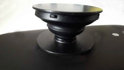 Cell phone holder / Grip in White or black - Image 1 of 2