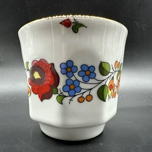 Vtg Kalocsa Porcelain Gold Rim Hand Painted Cup Hungary 3 1/4" Octogonal Shape - Foto 1 di 9