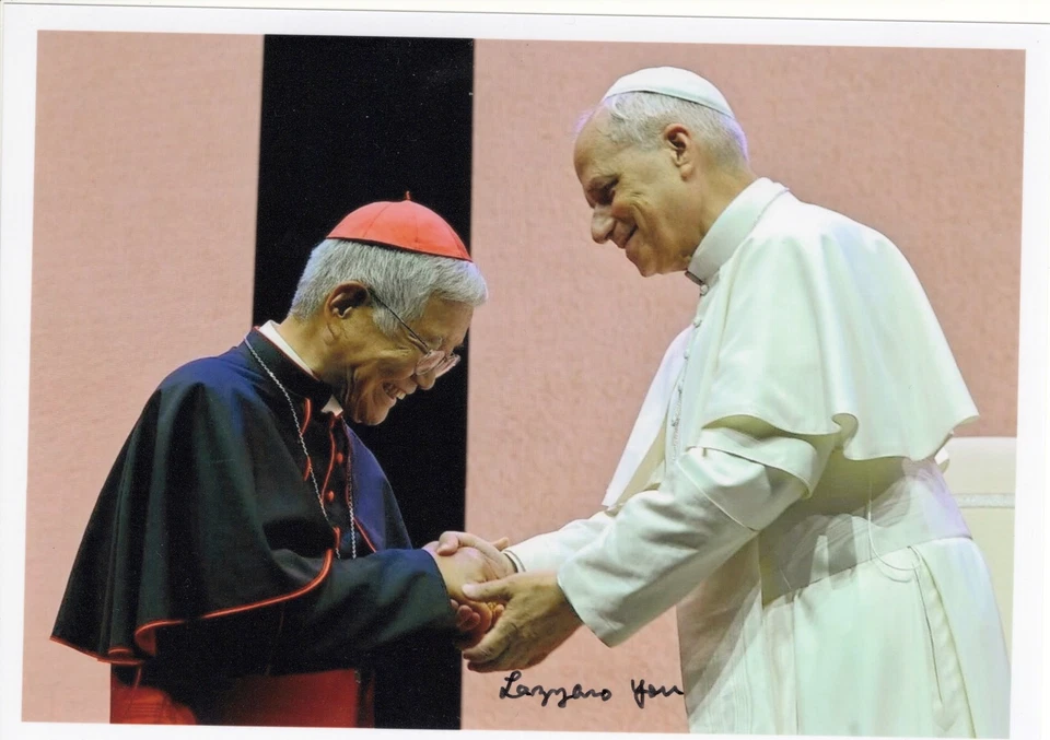 Original signiertes Foto Lazzaro Cardinal You - Kardinal Papst Leo XVI. - Bild 1 von 1
