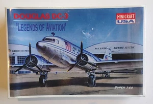 Minicraft USA Model Kit Douglas DC-3 Legends of Aviation 4434 Super 144 Sigillato - Foto 1 di 12