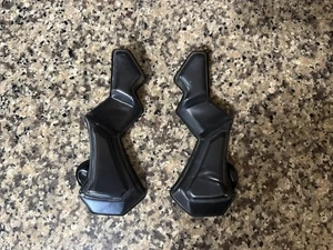 Riddell SpeedFlex Football Helmet 1” Jaw Cheek Bladder Pads Adult BLACK OUT READ - Picture 1 of 5