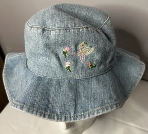 NWT GAP Toddler Beach Hat Denim Floral Embroidered Sz 4-5T Sun Protection - Picture 1 of 6