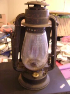 RARE DIETZ, BUCKBOARD "JUNIOR WAGON LAMP" WITH "DIET]Z COLD BLAST GLOBE " NY - Picture 1 of 8