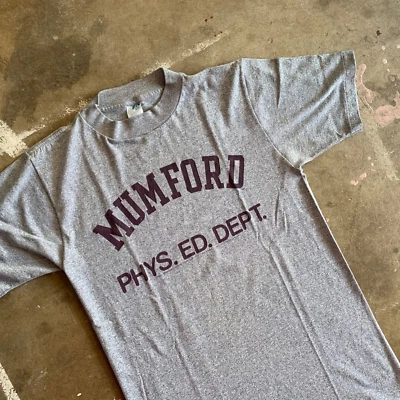 CAMISETA VINTAGE AÑOS 80 BEVERLY HILLS POLICÍA AXEL FOLEY 1984 TALLA S MUMFORD PHYS ED DEPARTAMENTO Foto 1 de 4