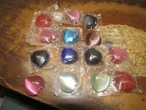 2 GORGEOUS 1 INCH CATS EYE FIBER OPTIC HEART - Picture 1 of 1