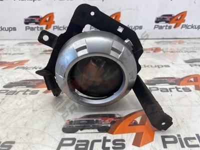 2011 Isuzu Denver Max Passenger Side Fog Light 2006-2012 8-98169-680-0 - Image 1 of 4