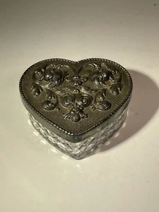 VTG Atlantis Trinket Vanity Jewelry Box Crystal Heart Shaped Silver-Plated Lid - Picture 1 of 24