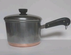 Revere Ware 1801 2 Quart Copper Bottom Sauce Pot Double Ring (Pre 1968) & Lid - Picture 1 of 10