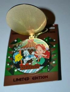 2020 Disney Gingerbread Ariel & Flounder Beach Club Resort Ornament Pin LE - Picture 1 of 3