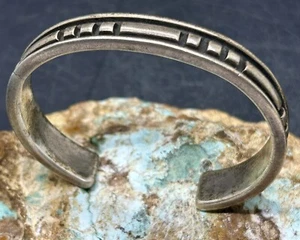 Rare Vintage Navajo KENNETH BEGAY Signed Thick Sterling Silver Cuff Bracelet SEE - Picture 1 of 23
