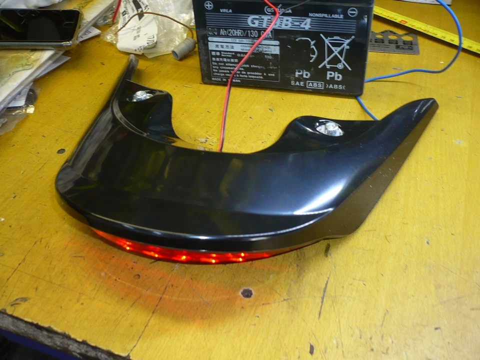 becquet aileron noir  feu stop Leds PEUGEOT SPEEDFIGHT 1 - Photo 1/4