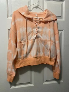 NWT! Free People FP Movement Tie Dye Believer Cropped Hoodie Sweatshirt Sz XS - Picture 1 of 2