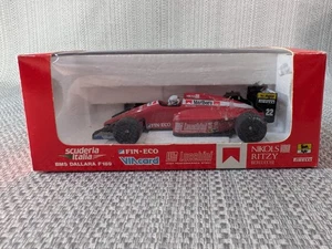 Modelo de coche Onyx Formula 1 Models Scuderia Italia BMS Dallara F189 en caja - Imagen 1 de 3