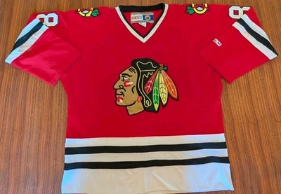 Camiseta CCM Chicago Blackhawks Patrick Kane #88 roja adulto mediana Foto 1 de 4