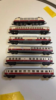 TEE  Zuggarnitur Trix Spur-n E 103 Lok mit 5 Wagen  - Bild 1 von 4