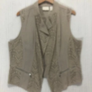 Chico's Sleeveless Vest Crochet Detail Layering Moto Style Size 2 - Picture 1 of 8