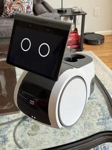 Amazon Astro Household robot for home monitoring with Alexa and Charging Base! - Bild 1 von 22